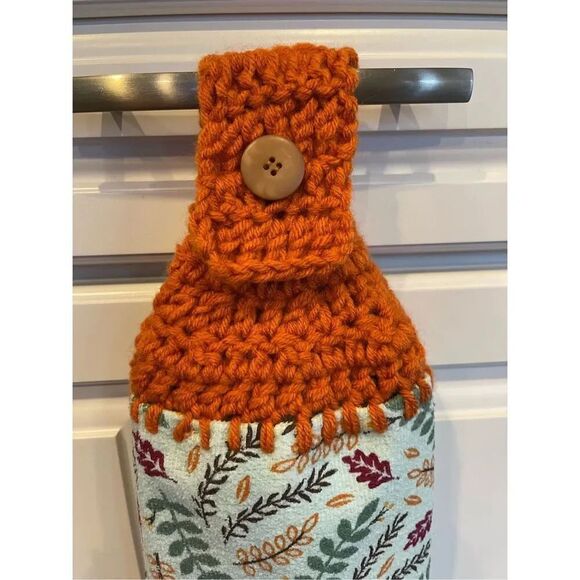 Crochet Top Kitchen Towel- Farm Fresh Autumn Harvest - Picture 2 of 3